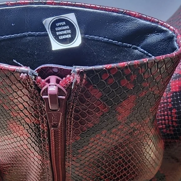 Aldo snake print ankle booties size 9 new without a box - Picture 7 of 8